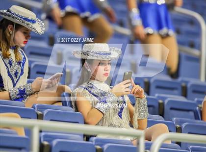 Thumbnail 2 in McCallum vs. Calallen (UIL 5A Quarterfinal) photogallery.
