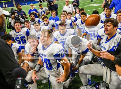 Thumbnail 2 in McCallum vs. Calallen (UIL 5A Quarterfinal) photogallery.