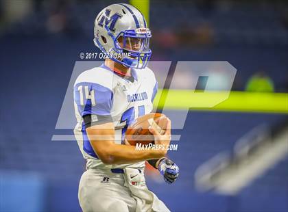 Thumbnail 1 in McCallum vs. Calallen (UIL 5A Quarterfinal) photogallery.