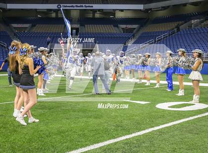 Thumbnail 2 in McCallum vs. Calallen (UIL 5A Quarterfinal) photogallery.