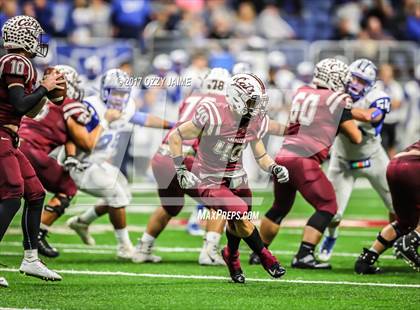 Thumbnail 2 in McCallum vs. Calallen (UIL 5A Quarterfinal) photogallery.