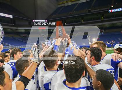 Thumbnail 2 in McCallum vs. Calallen (UIL 5A Quarterfinal) photogallery.