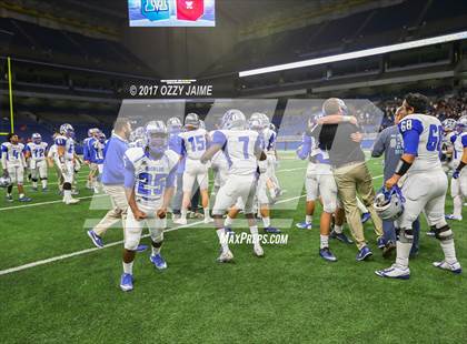 Thumbnail 1 in McCallum vs. Calallen (UIL 5A Quarterfinal) photogallery.