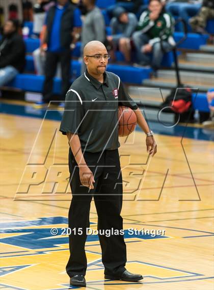 Thumbnail 1 in Dublin vs. Bishop O'Dowd (Prep 2 Prep Tip-Off Classic) photogallery.