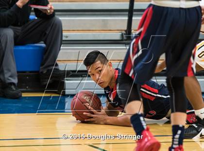 Thumbnail 2 in Dublin vs. Bishop O'Dowd (Prep 2 Prep Tip-Off Classic) photogallery.