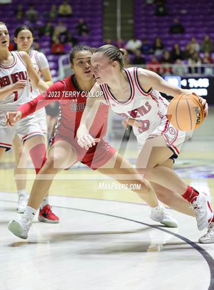 Thumbnail 2 in Springville vs. Bountiful (UHSAA 5A Final) photogallery.