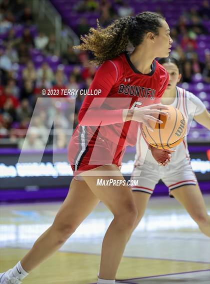 Thumbnail 2 in Springville vs. Bountiful (UHSAA 5A Final) photogallery.