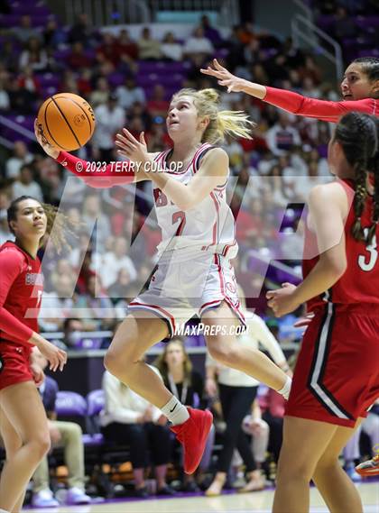 Thumbnail 3 in Springville vs. Bountiful (UHSAA 5A Final) photogallery.