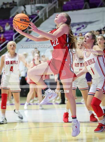 Thumbnail 1 in Springville vs. Bountiful (UHSAA 5A Final) photogallery.