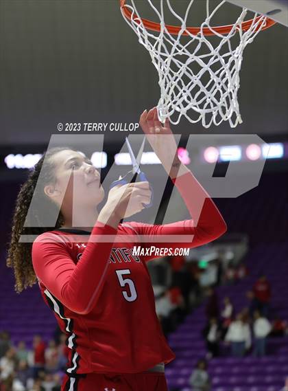 Thumbnail 3 in Springville vs. Bountiful (UHSAA 5A Final) photogallery.