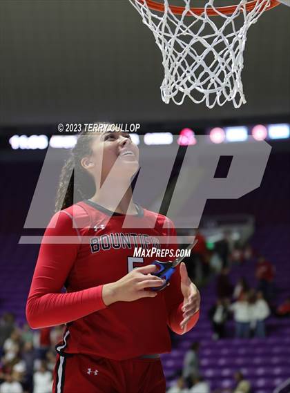 Thumbnail 2 in Springville vs. Bountiful (UHSAA 5A Final) photogallery.
