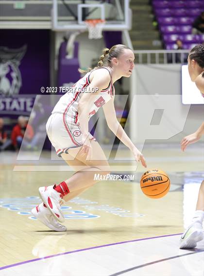 Thumbnail 2 in Springville vs. Bountiful (UHSAA 5A Final) photogallery.