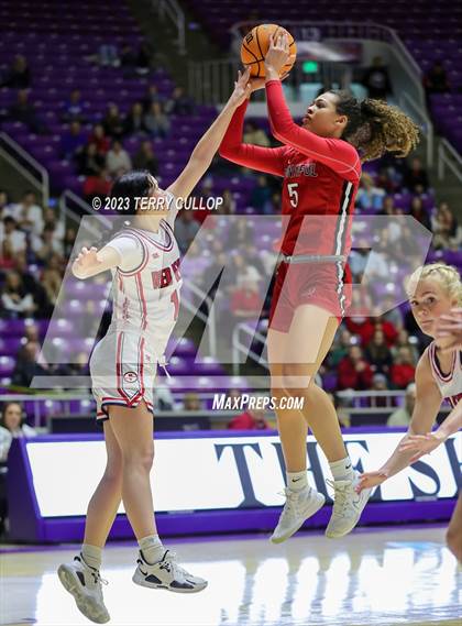 Thumbnail 2 in Springville vs. Bountiful (UHSAA 5A Final) photogallery.