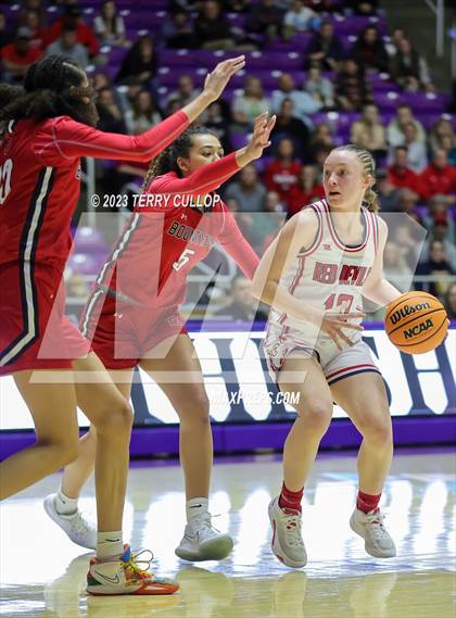 Thumbnail 1 in Springville vs. Bountiful (UHSAA 5A Final) photogallery.