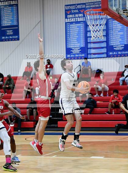 Thumbnail 3 in Bishop Snyder vs North Broward Prep (Sunbash Tournament) photogallery.
