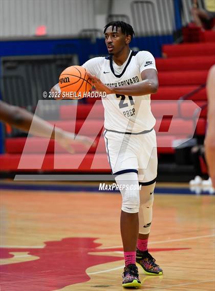 Thumbnail 2 in Bishop Snyder vs North Broward Prep (Sunbash Tournament) photogallery.