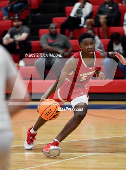 Thumbnail 2 in Bishop Snyder vs North Broward Prep (Sunbash Tournament) photogallery.