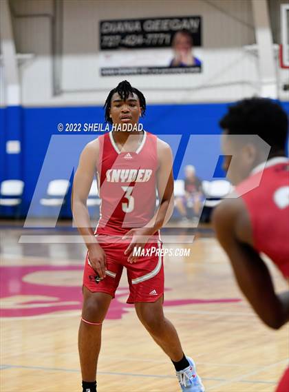 Thumbnail 2 in Bishop Snyder vs North Broward Prep (Sunbash Tournament) photogallery.
