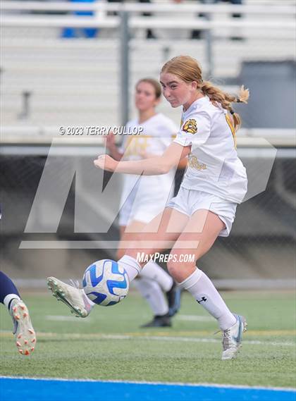 Thumbnail 2 in Judge Memorial Catholic @ Juan Diego Catholic photogallery.