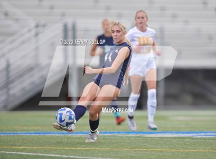 Thumbnail 3 in Judge Memorial Catholic @ Juan Diego Catholic photogallery.