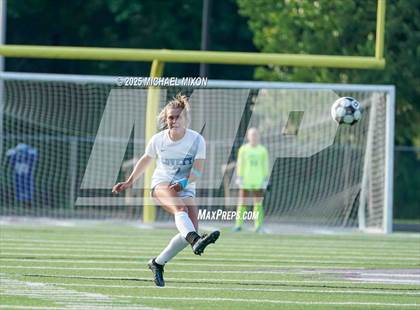 Thumbnail 3 in Greater Atlanta Christian vs. Lovett photogallery.