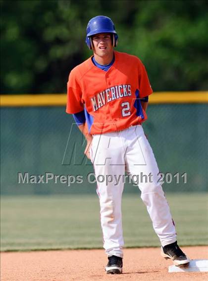 Thumbnail 1 in Parkwood vs. Marvin Ridge (NCSHAA 3A West Semifinal) photogallery.