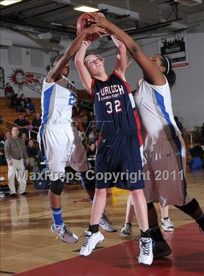 Thumbnail 2 in Brookside Christian vs Turlock Christian (CIF SJS D5 Semifinals) photogallery.