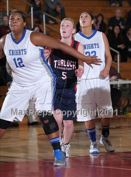 Thumbnail 3 in Brookside Christian vs Turlock Christian (CIF SJS D5 Semifinals) photogallery.