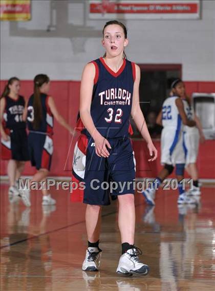 Thumbnail 2 in Brookside Christian vs Turlock Christian (CIF SJS D5 Semifinals) photogallery.