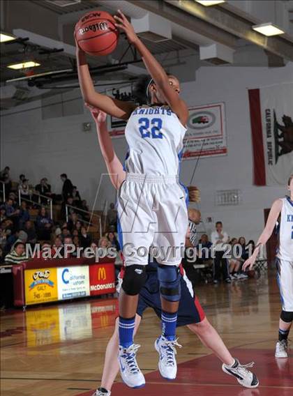 Thumbnail 3 in Brookside Christian vs Turlock Christian (CIF SJS D5 Semifinals) photogallery.