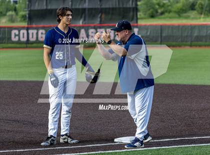 Thumbnail 3 in Althoff vs Wesclin (IHSA 2A Regional Semifinals) photogallery.