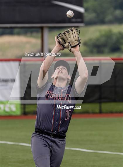 Thumbnail 3 in Althoff vs Wesclin (IHSA 2A Regional Semifinals) photogallery.