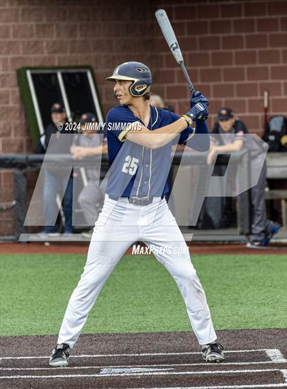 Thumbnail 3 in Althoff vs Wesclin (IHSA 2A Regional Semifinals) photogallery.