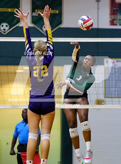 Thumbnail 1 in Pine @ Boca Raton Christian (FHSAA 1A District 14 Regional Semifinal) photogallery.