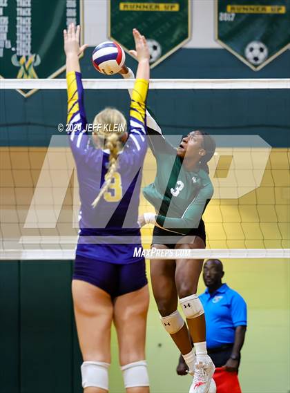 Thumbnail 2 in Pine @ Boca Raton Christian (FHSAA 1A District 14 Regional Semifinal) photogallery.