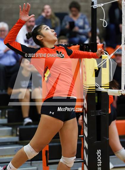 Thumbnail 1 in Perry at Corona del Sol (AIA 6A Semifinals) photogallery.