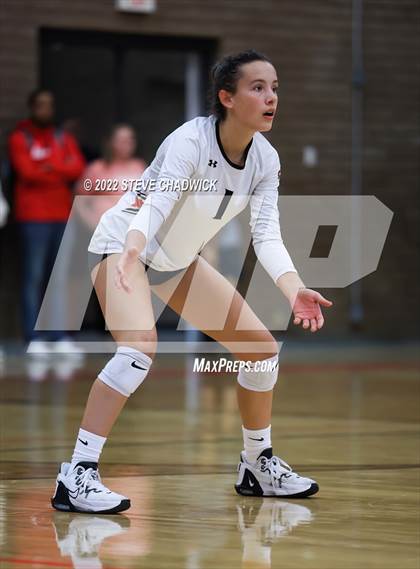 Thumbnail 3 in Perry at Corona del Sol (AIA 6A Semifinals) photogallery.