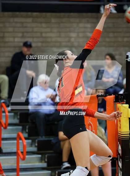 Thumbnail 2 in Perry at Corona del Sol (AIA 6A Semifinals) photogallery.