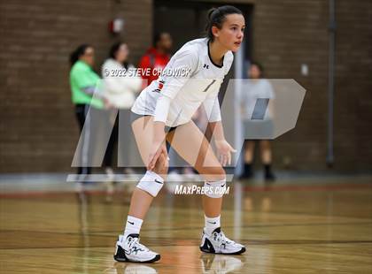Thumbnail 1 in Perry at Corona del Sol (AIA 6A Semifinals) photogallery.