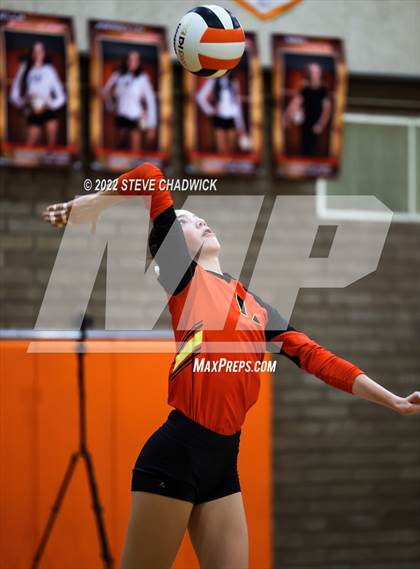 Thumbnail 1 in Perry at Corona del Sol (AIA 6A Semifinals) photogallery.