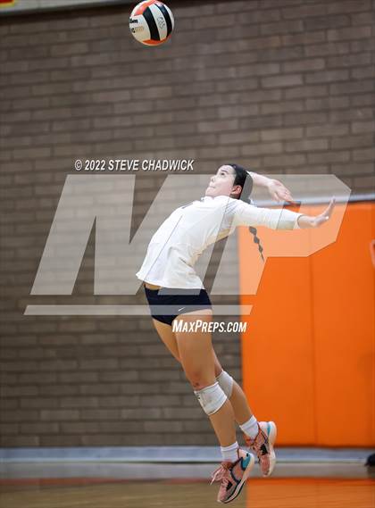 Thumbnail 1 in Perry at Corona del Sol (AIA 6A Semifinals) photogallery.