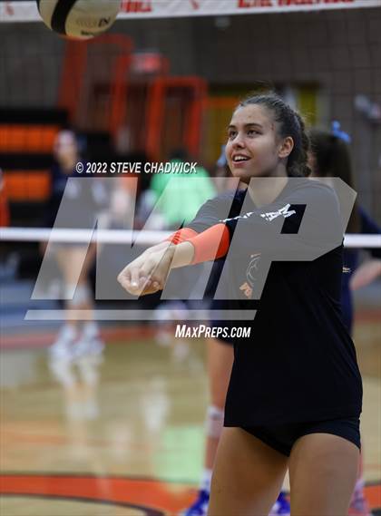 Thumbnail 1 in Perry at Corona del Sol (AIA 6A Semifinals) photogallery.