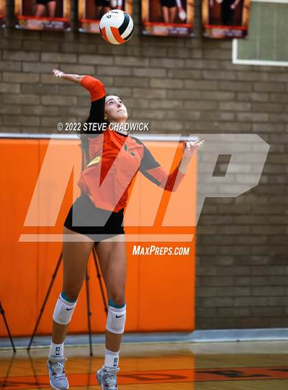 Thumbnail 2 in Perry at Corona del Sol (AIA 6A Semifinals) photogallery.