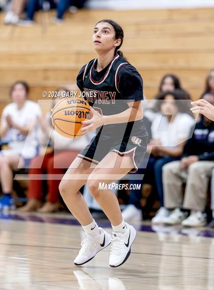 Thumbnail 3 in Whitney @ Franklin (Foundation Game) photogallery.
