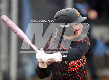 Thumbnail 2 in Idaho Falls vs. Skyview (Win The Pitch Tournament) photogallery.