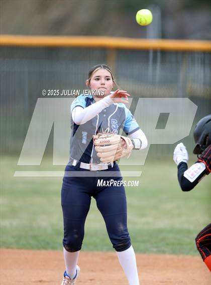 Thumbnail 1 in Idaho Falls vs. Skyview (Win The Pitch Tournament) photogallery.