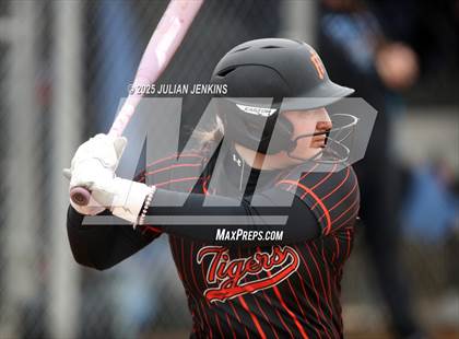 Thumbnail 1 in Idaho Falls vs. Skyview (Win The Pitch Tournament) photogallery.