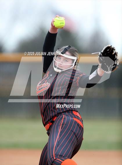 Thumbnail 1 in Idaho Falls vs. Skyview (Win The Pitch Tournament) photogallery.
