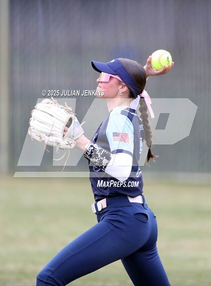 Thumbnail 3 in Idaho Falls vs. Skyview (Win The Pitch Tournament) photogallery.