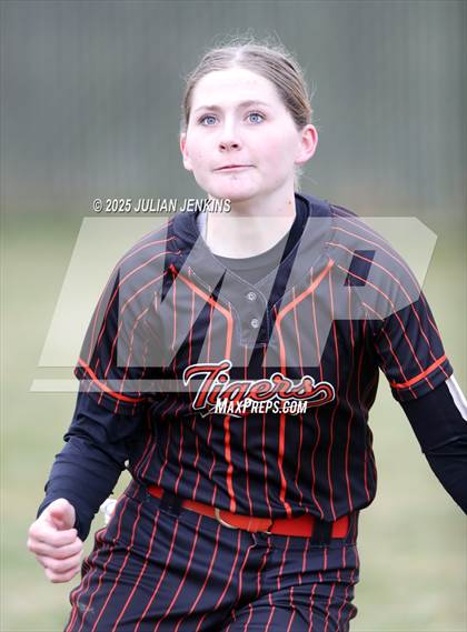 Thumbnail 2 in Idaho Falls vs. Skyview (Win The Pitch Tournament) photogallery.
